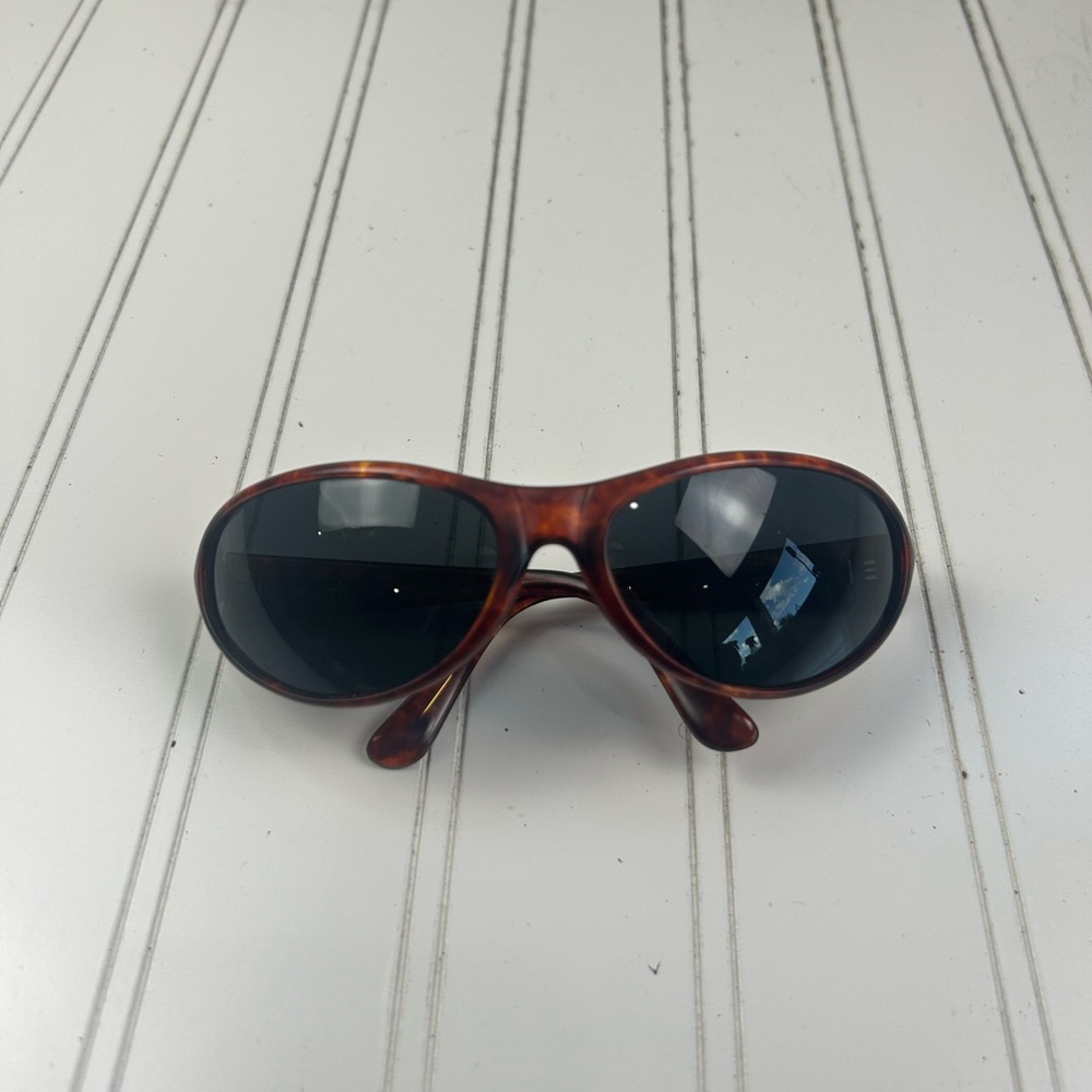 Haven Tortoise Shell Wrap-Around Sunglasses Dark Lens Vintage Y2K Style - Picture 3 of 10